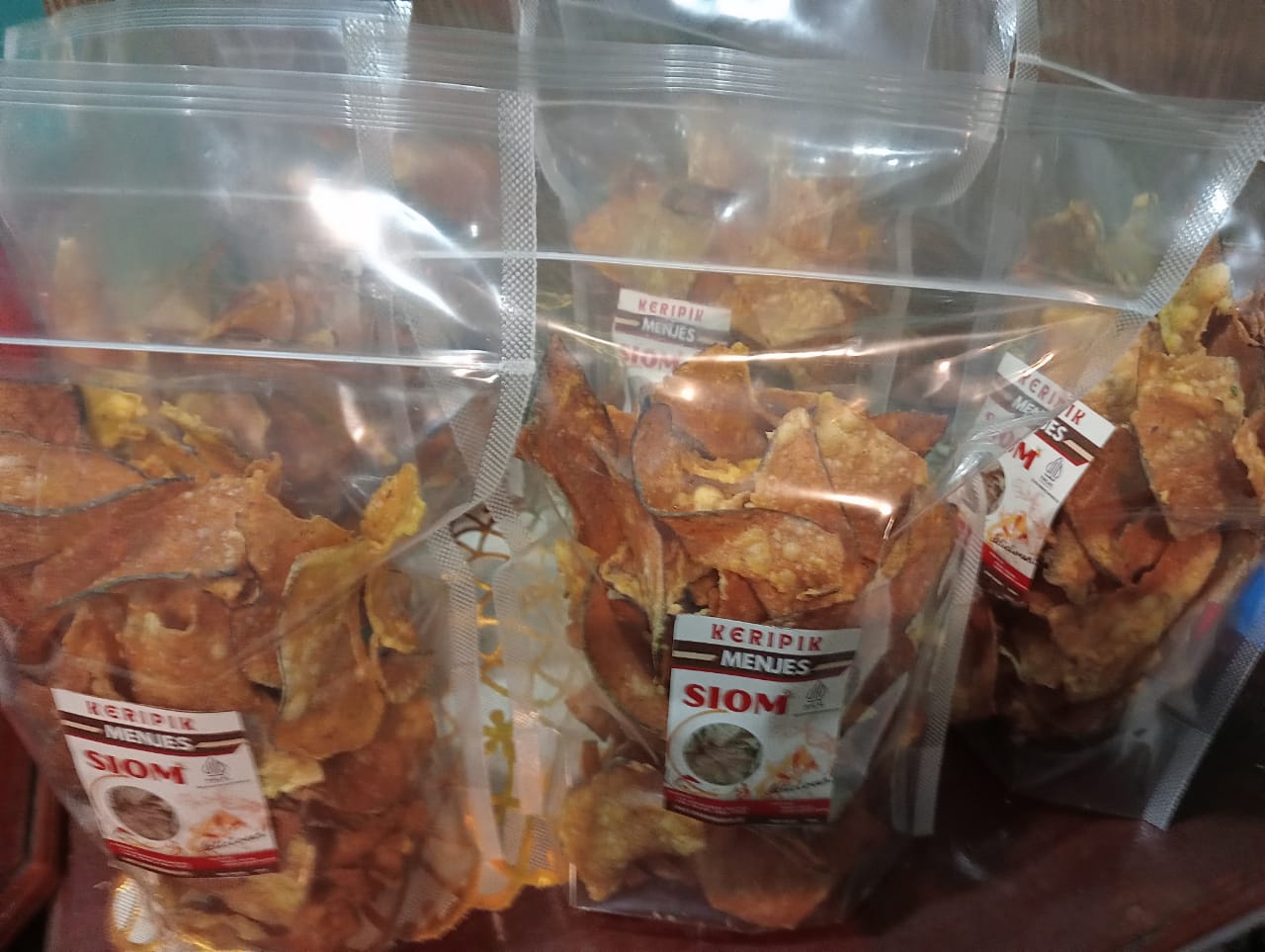 Keripik Menjes Siom